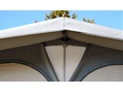 Isabella Caravanvoortent Commodore Dawn 300 -Caravan Kampeer Winkel 4 4 isabella caravanvoortent commodore dawn ventilatie isacommodawn